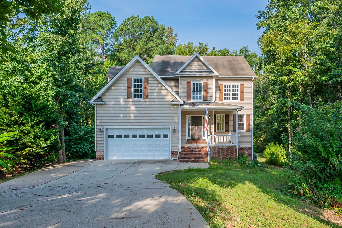706 E Holding Ave, Wake Forest, NC 27587 On Sale Now for 475,000