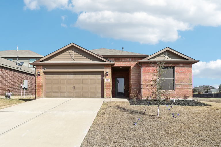 See details about 721 Clark Dr, Ferris, TX 75125