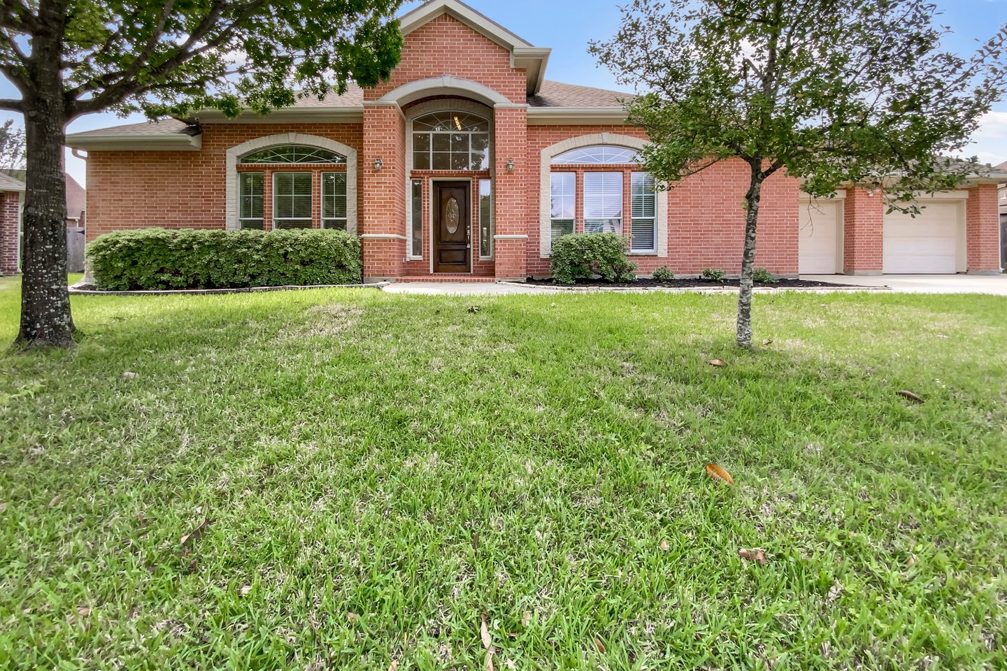 5806 Summer Oak Ct, Spring, TX 77379 Opendoor Exclusives