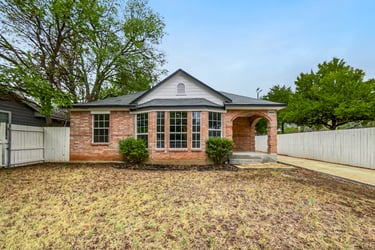 See details about 5908 Libbey Ave, Fort Worth, TX 76107