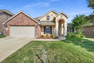 See details about 104 Saratoga Dr, Lake Dallas, TX 75065