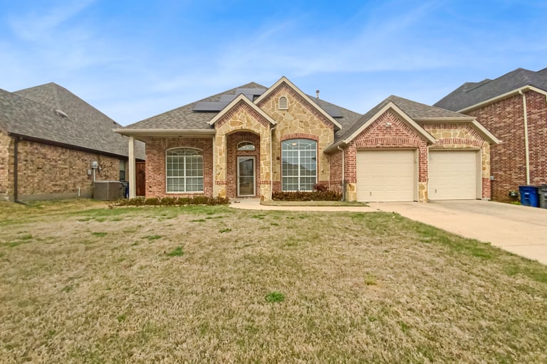 See details about 3055 Lakefield Dr, Little Elm, TX 75068
