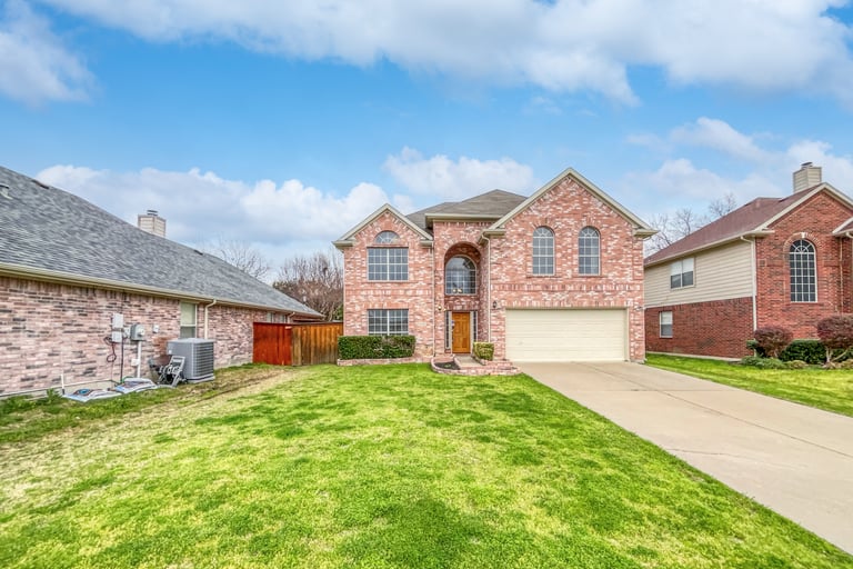 See details about 4748 Madison Dr, Grand Prairie, TX 75052