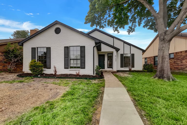See details about 4152 Caldwell Ave, The Colony, TX 75056