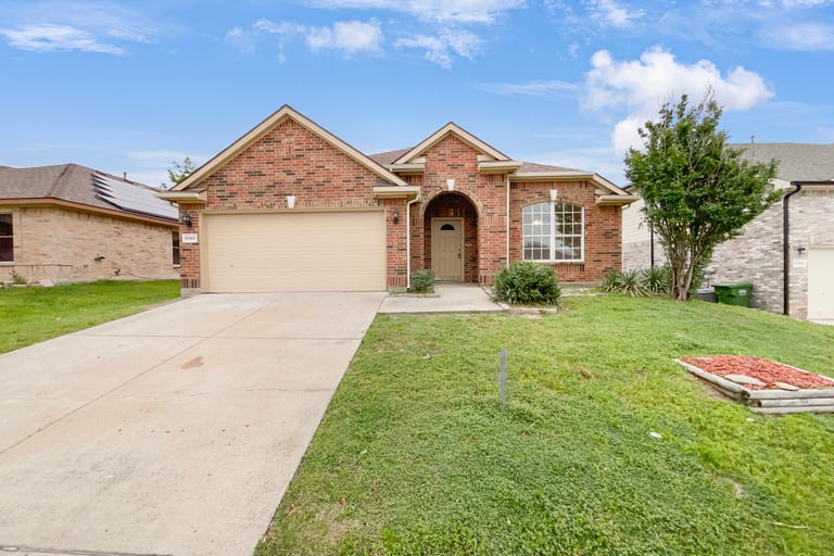 See details about 6748 Red Rock Trl, Watauga, TX 76137