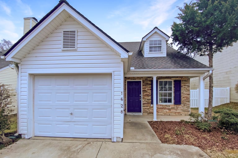 See details about 1628 Beacon Village Dr, Raleigh, NC 27604
