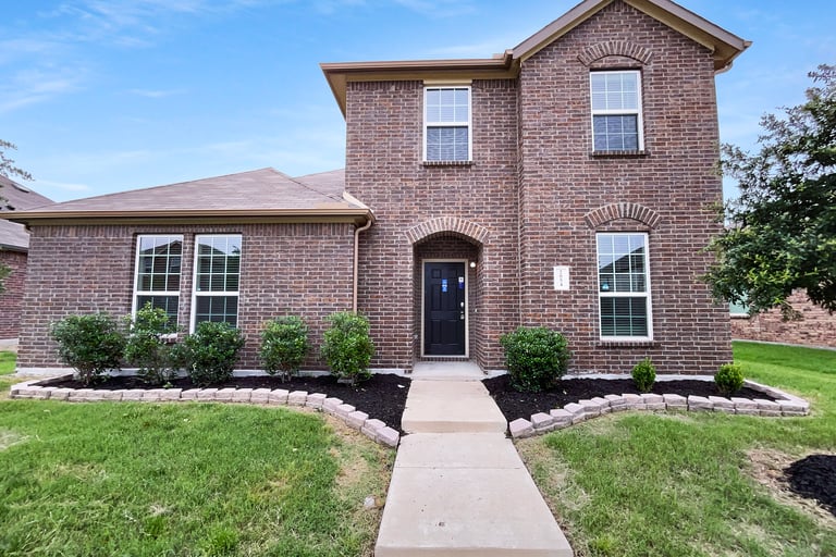 See details about 2054 Buttonwood St, Lancaster, TX 75146