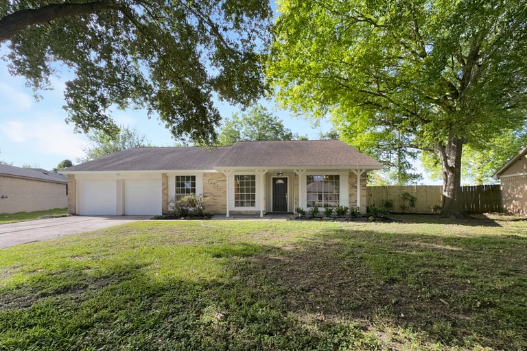 See details about 7203 Shoshone Dr, Baytown, TX 77521