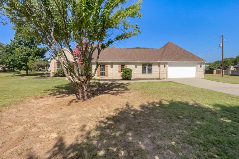 See details about 570 Olive Branch Rd, Brock, TX 76087