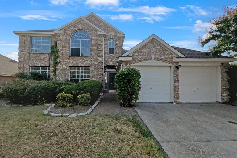 See details about 600 Cresthaven Dr, McKinney, TX 75071