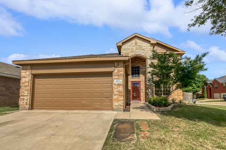 See details about 10424 Rising Knoll Ln, Fort Worth, TX 76131