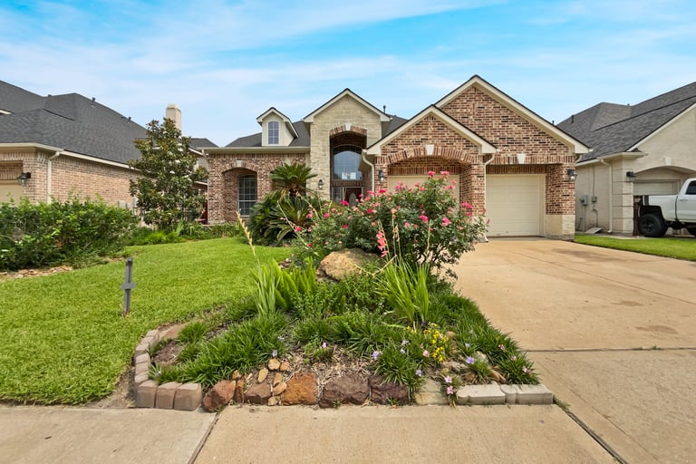 See details about 18010 Dunoon Bay Point Ct, Cypress, TX 77429