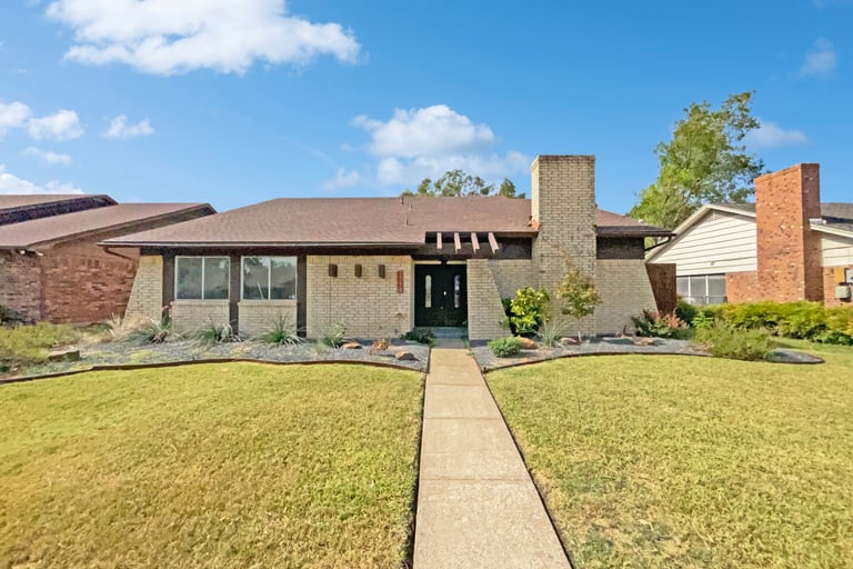 See details about 1714 Leicester St, Garland, TX 75044