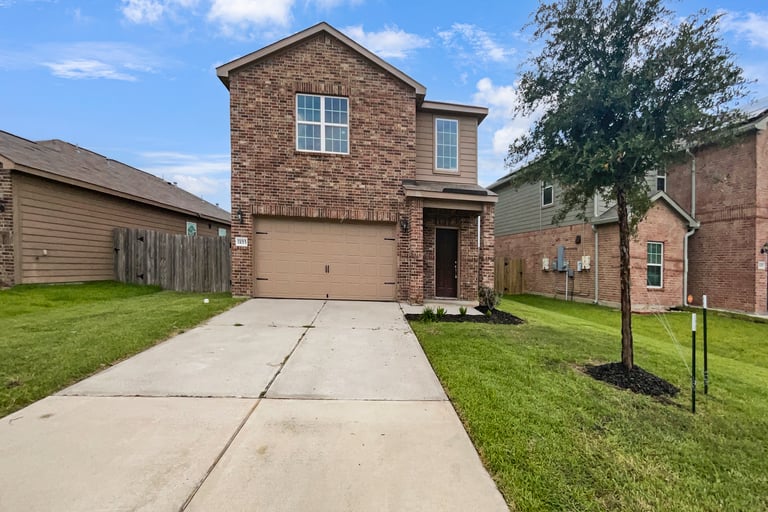See details about 11015 Hillside Creek Dr, Humble, TX 77396