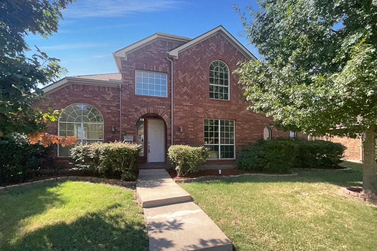 See details about 8214 Hartford Dr, Rowlett, TX 75089