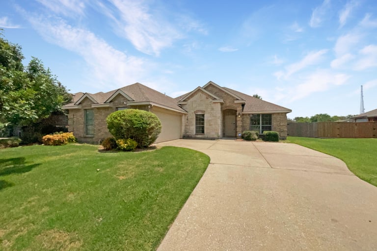 See details about 1917 Spencer Ln, Wylie, TX 75098
