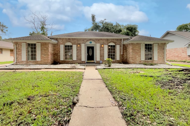 See details about 1011 Dominion Dr, Katy, TX 77450