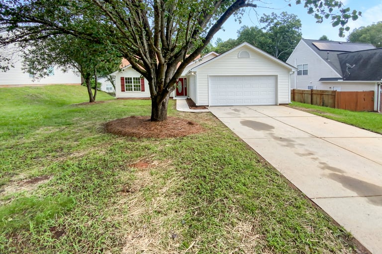 See details about 105 Leafmore Ct, Waxhaw, NC 28173