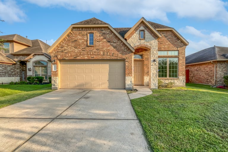 See details about 19222 Silver Dapple Dr, Porter, TX 77365