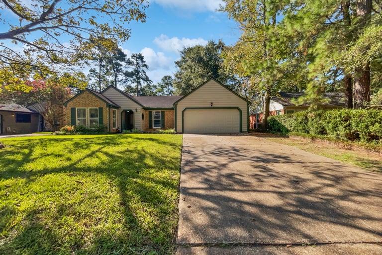 See details about 3306 Beaver Glen Dr, Kingwood, TX 77339