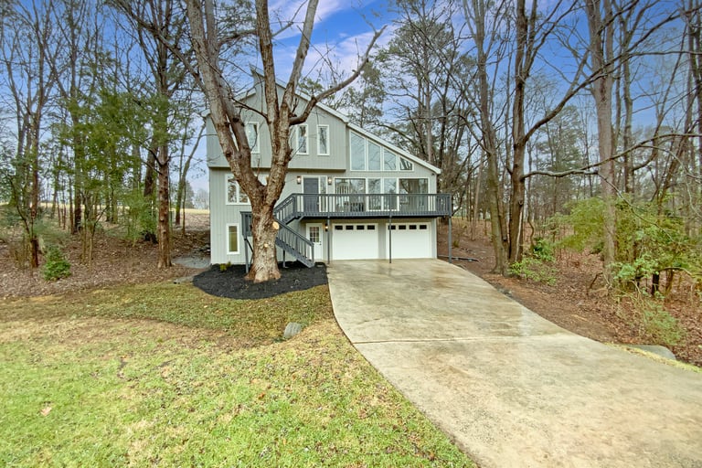 See details about 8417 Raintree Ln, Charlotte, NC 28277