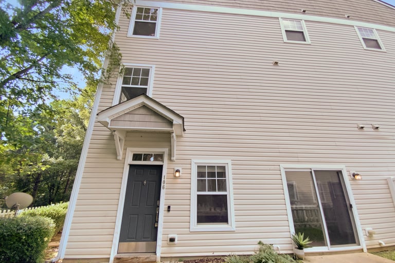 See details about 330 Gilman Ln, Unit 106, Raleigh, NC 27610