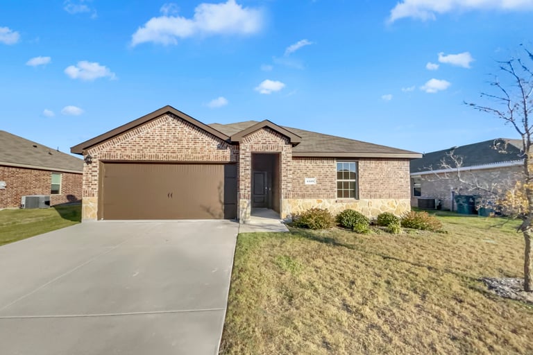 See details about 1319 Lowhill Dr, Royse City, TX 75189