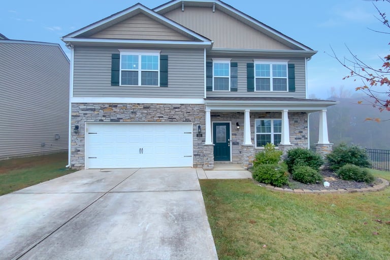 See details about 151 N Great White Way, Clayton, NC 27527