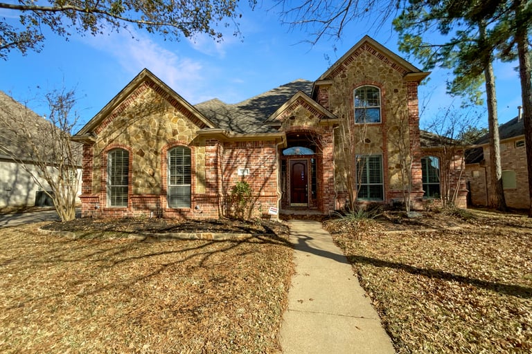 See details about 8108 Thornwood Dr, North Richland Hills, TX 76182