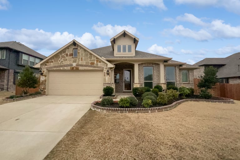 See details about 3615 French Creek Dr, Forney, TX 75126