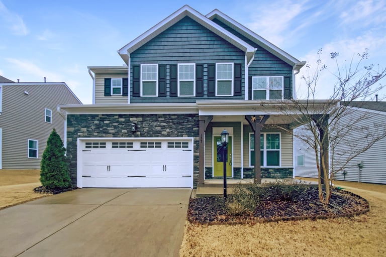 See details about 157 W Copenhaver Dr, Clayton, NC 27527