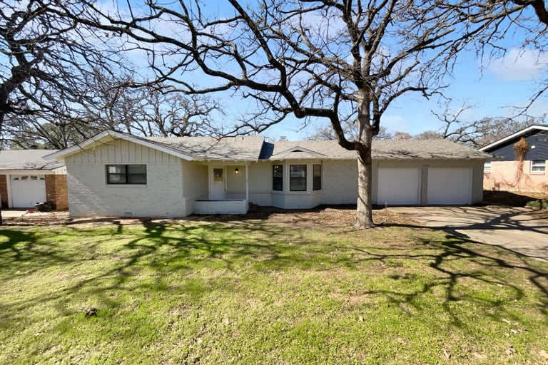 See details about 1121 Karla Dr, Hurst, TX 76053