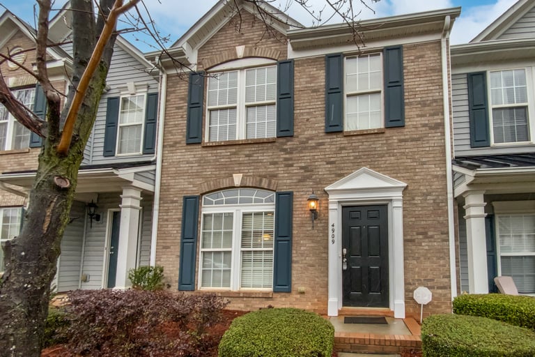 See details about 4909 Prosperity Ridge Rd, Charlotte, NC 28269
