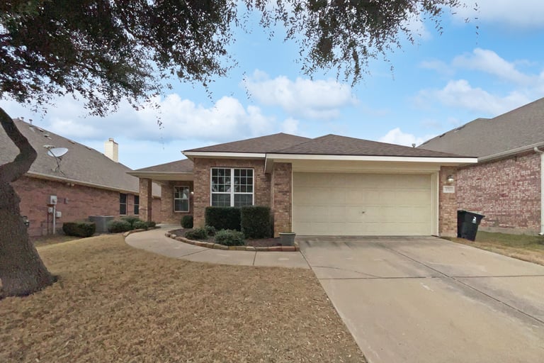 See details about 1713 Ringtail Dr, Little Elm, TX 75068