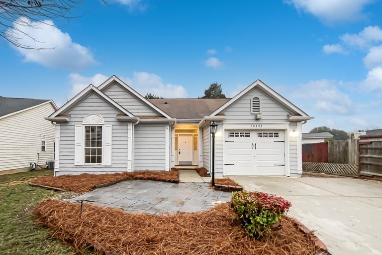 See details about 10306 Creswell Ct, Charlotte, NC 28215