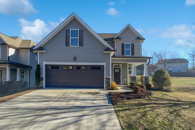 See details about 917 Palm Ct, Mebane, NC 27302