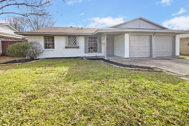 See details about 2622 Northview Dr, Mesquite, TX 75150