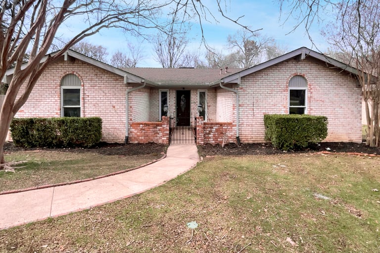 See details about 1108 Randy Rd, Cedar Hill, TX 75104