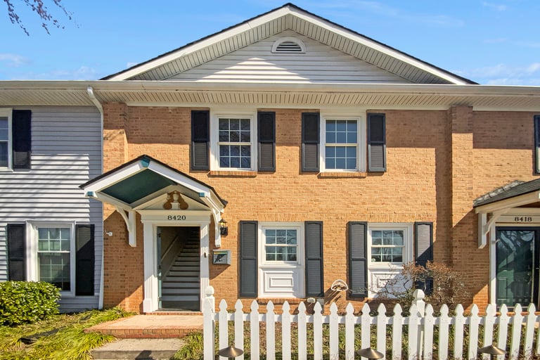 See details about 8420 Knights Bridge Rd, Charlotte, NC 28210