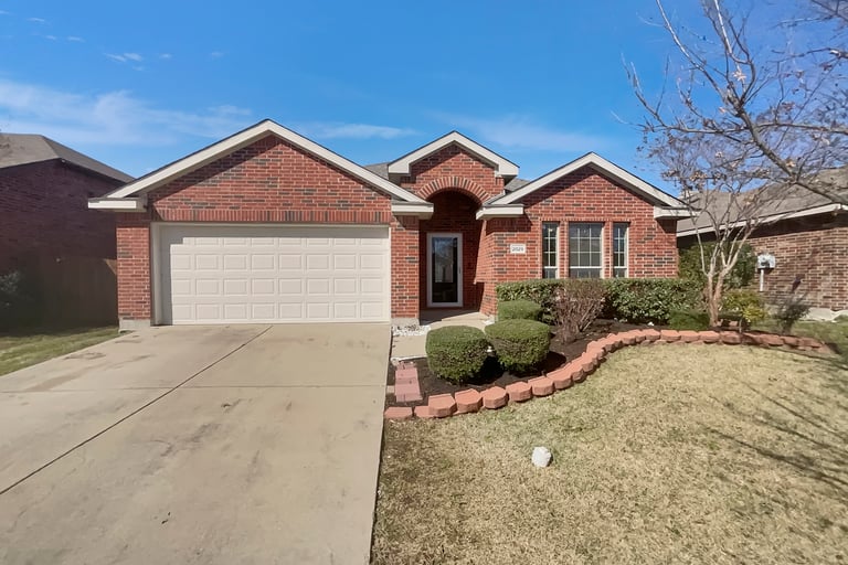 See details about 2029 Windsong Dr, Heartland, TX 75126