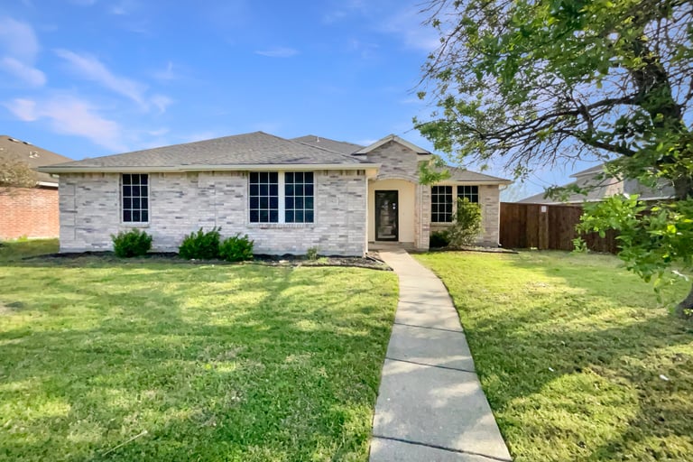 See details about 2902 Sheridan Ln, Wylie, TX 75098