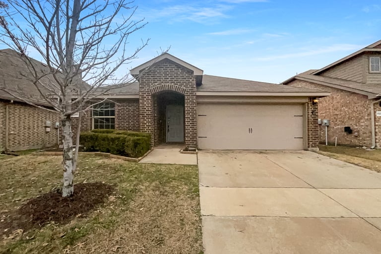 See details about 2156 Callahan Dr, Forney, TX 75126