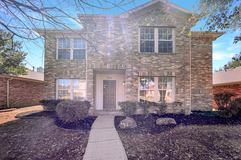 See details about 2466 Meadowgate Ln, Lancaster, TX 75134