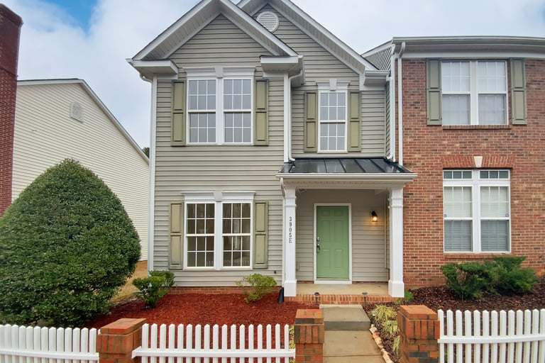 See details about 3905 Christine Ln, Unit E, Waxhaw, NC 28173
