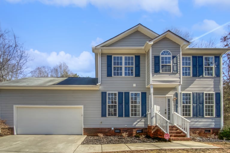 See details about 3450 Seminole Dr, Maiden, NC 28650