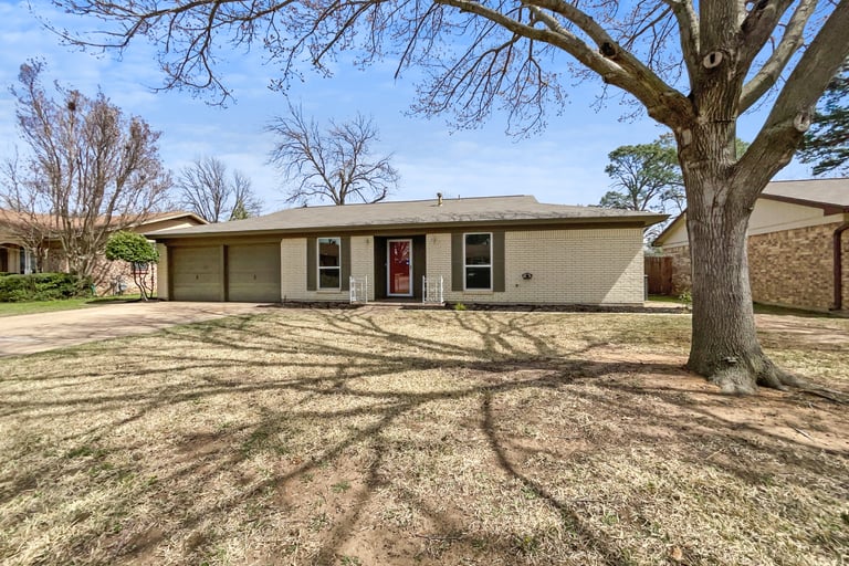 See details about 2417 Monterrey St, Arlington, TX 76015