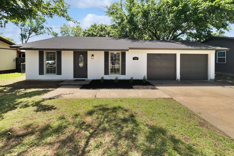 See details about 720 Tanglewood Dr, Hurst, TX 76053