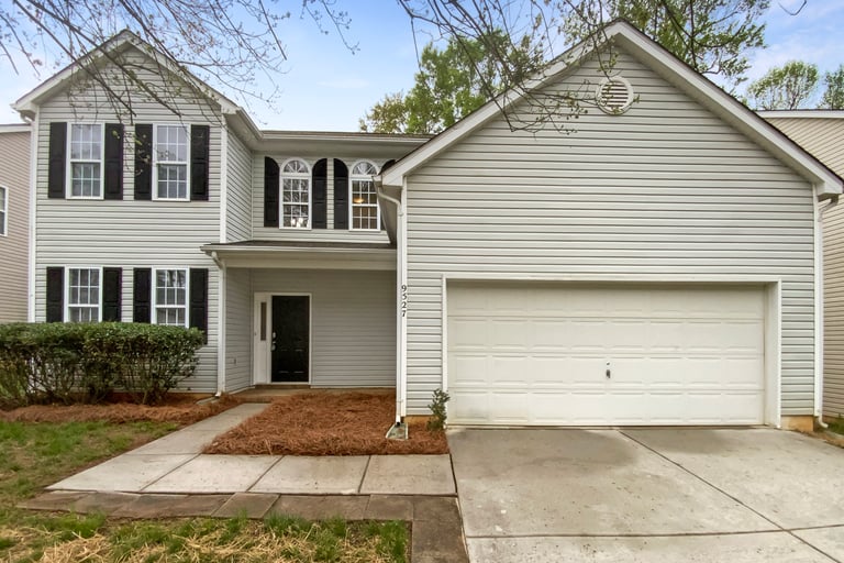 See details about 9527 Scotland Hall Ct, Charlotte, NC 28277