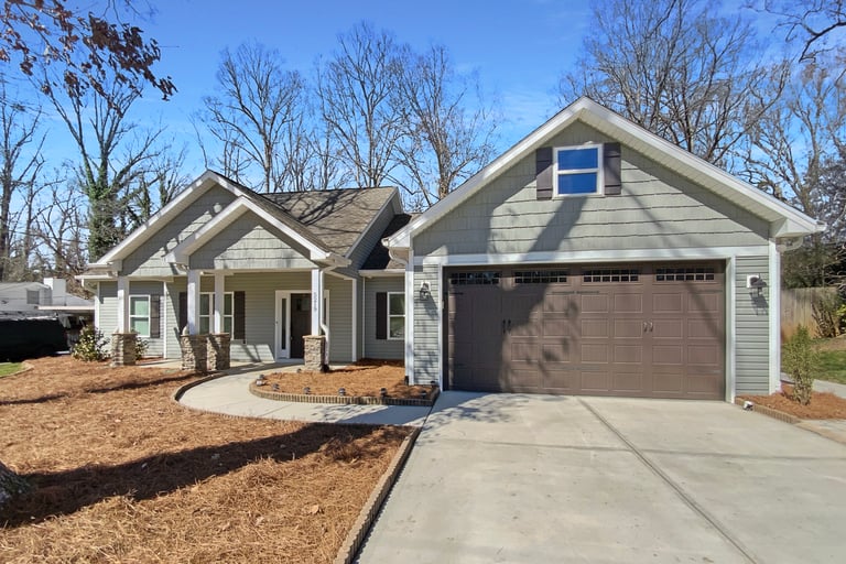 See details about 5219 Hoover Dr, Charlotte, NC 28269