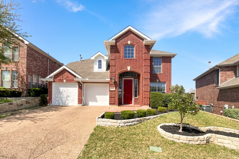 See details about 8504 Balta Ct, Irving, TX 75063
